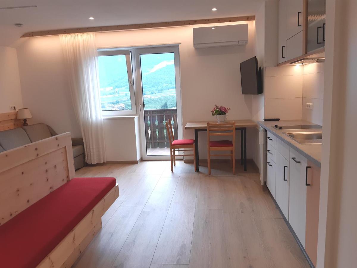 Haus Talblick "Wallbug" Ferienwohnung 1 นาตูร์โน ภายนอก รูปภาพ