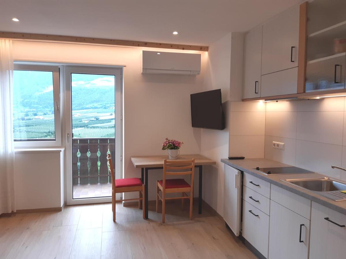 Haus Talblick "Wallbug" Ferienwohnung 1 นาตูร์โน ภายนอก รูปภาพ
